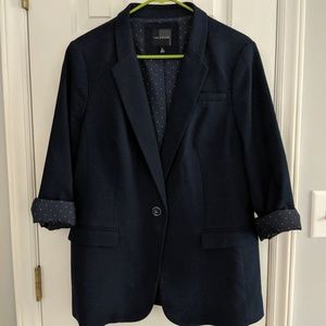 Business casual professional Navy blue blazer